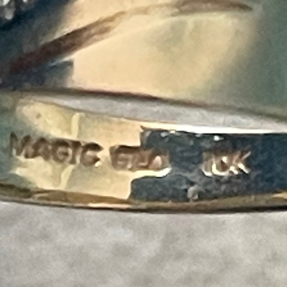 10K GOLD DIAMOND WEDDING ENGAGEMENT RING SET - Picture 4 of 7